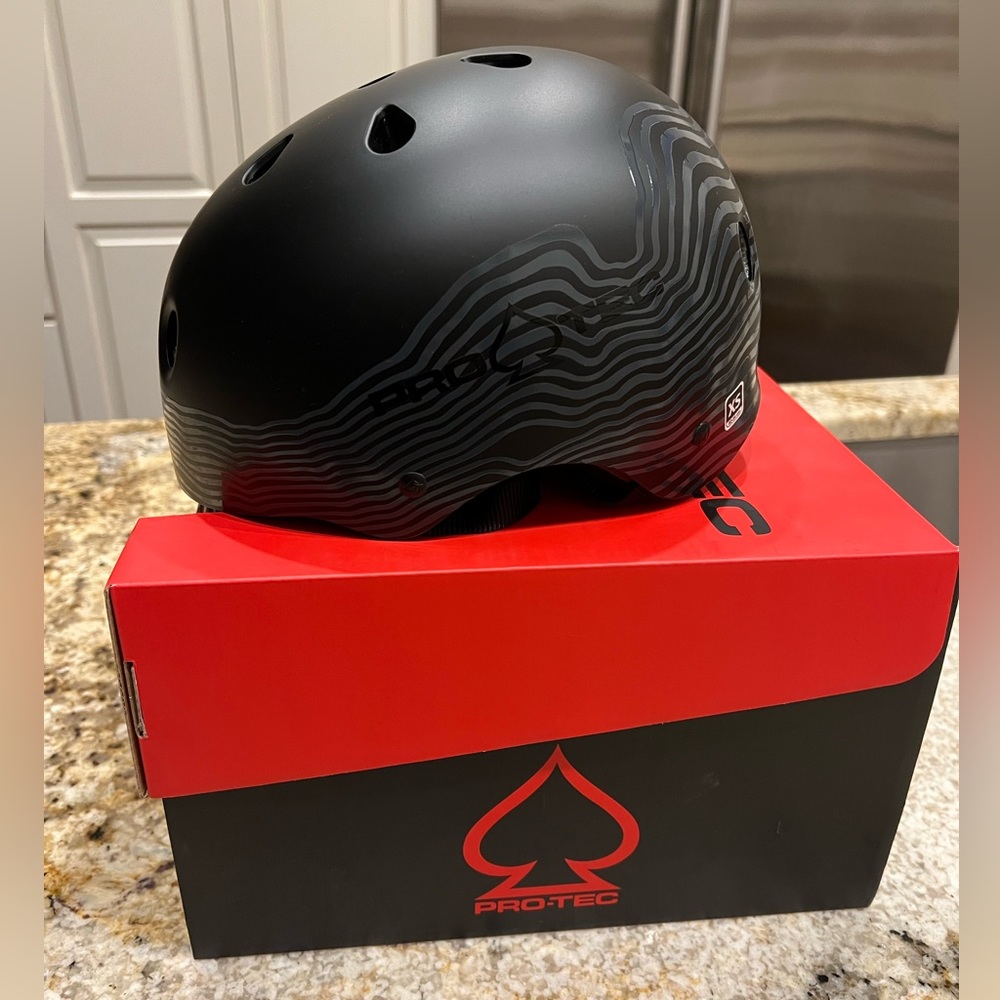 PROTEC CLASSIC VOLCOM MAG VIBES XS BLK HELMET